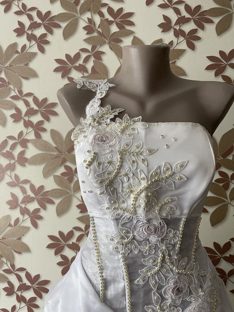 Свадебное платье, размер 44-48