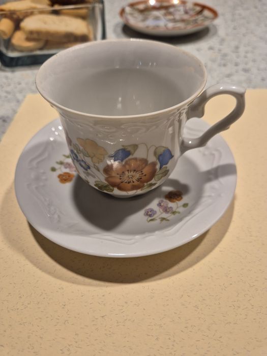 Filiżanka z podstawką 6 kpl. Porcelana Karolina