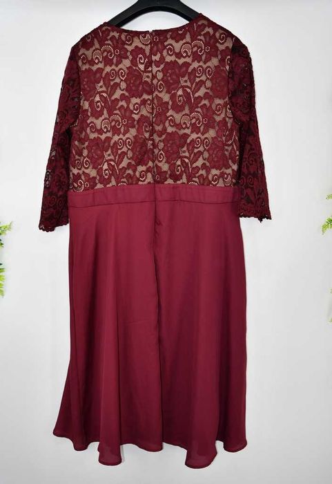 Elegancka, klasyczna sukienka rozkloszowana Bodyflirt 44/46