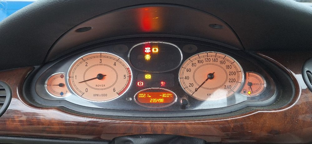 Caly Rover 75 na części