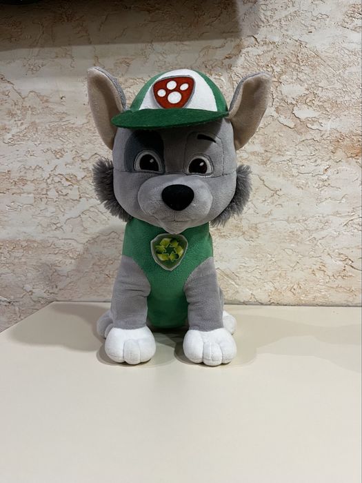 М'яка іграшка Рокі Щенячий патруль 30 см в ідеальному стані