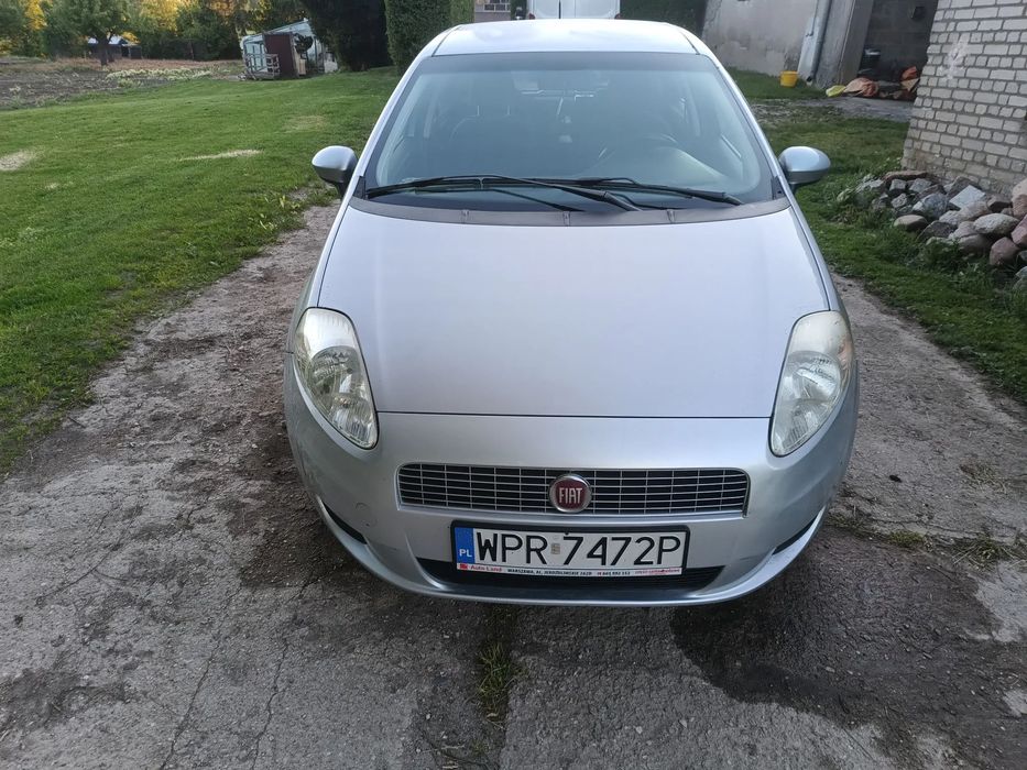 Fiat Grande Punto 2009 1.4(77KM)+LPG Garażowany