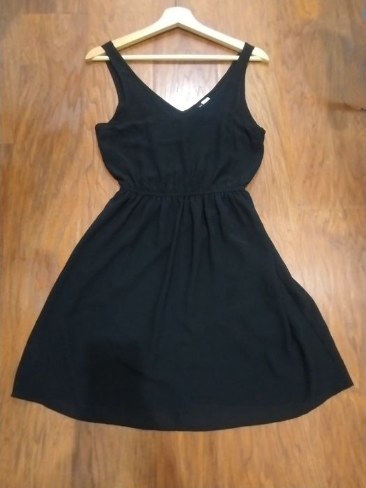 Czarna sukienka H&M, rozmiar XS