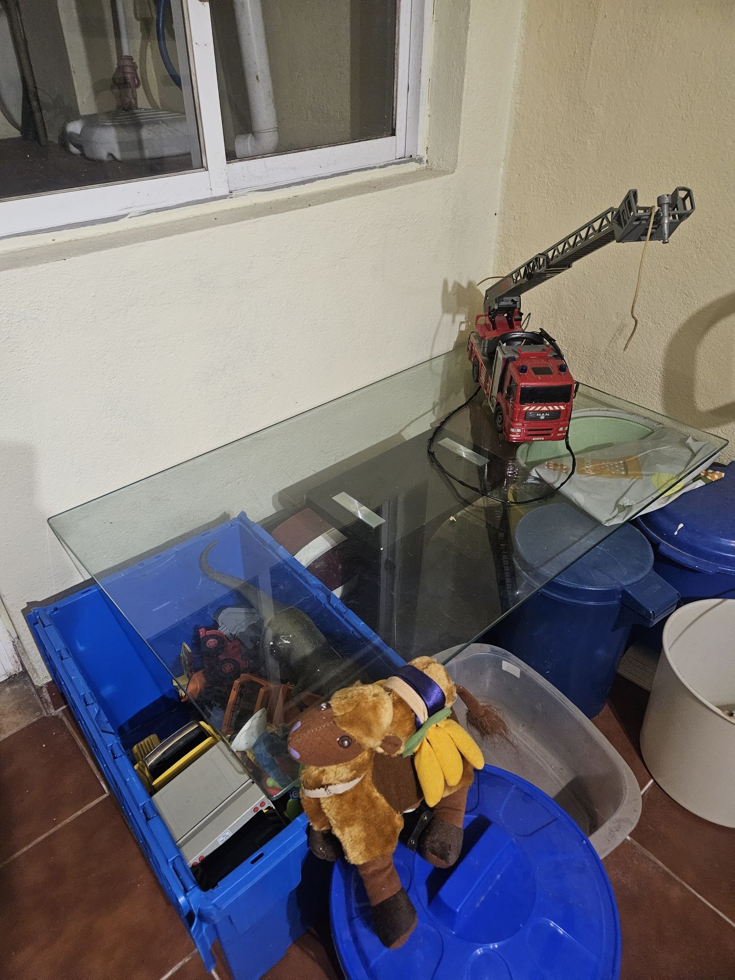 Mesa de centro em bom estado