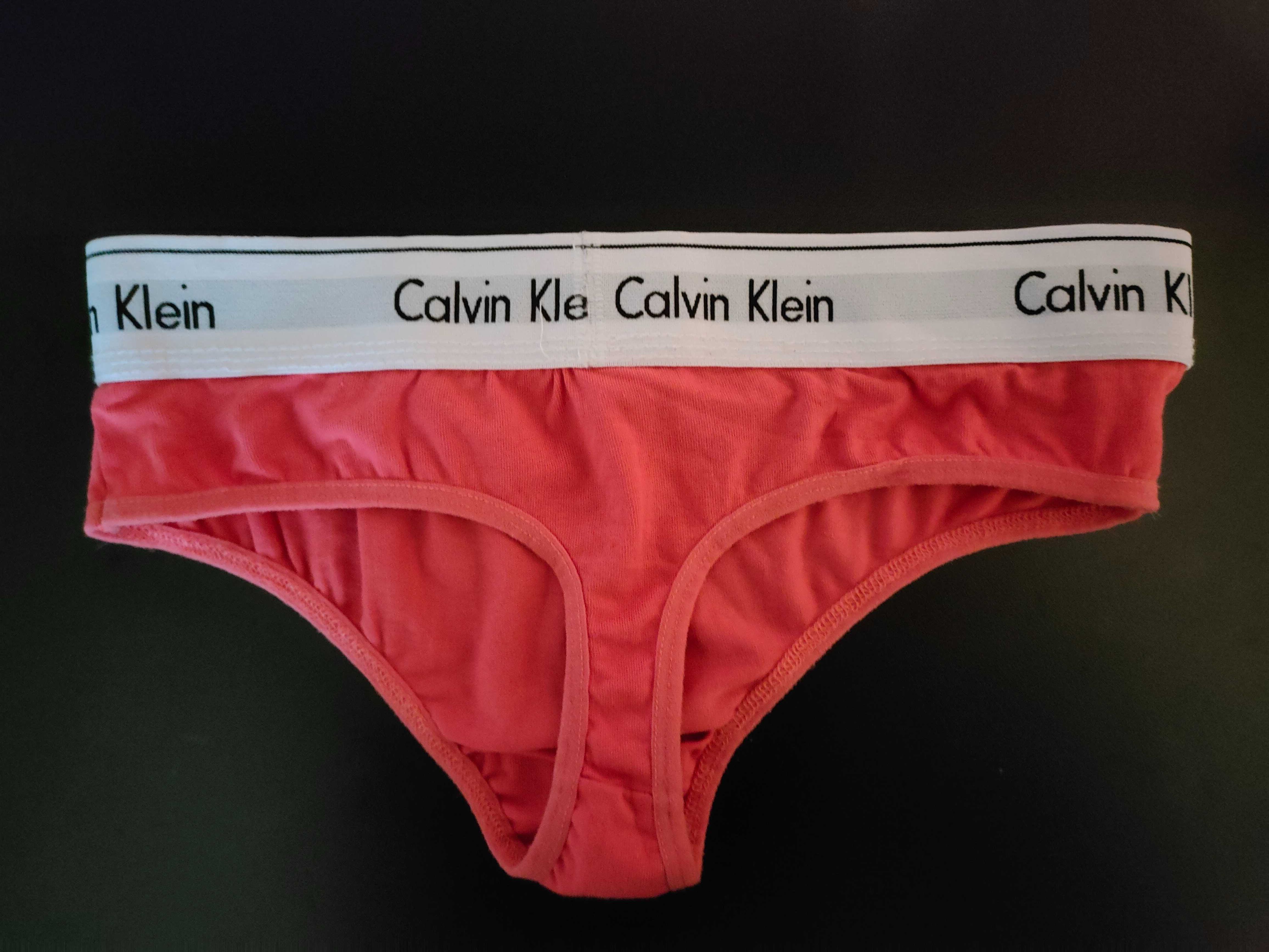 świetne stringi CALVIN KLEIN