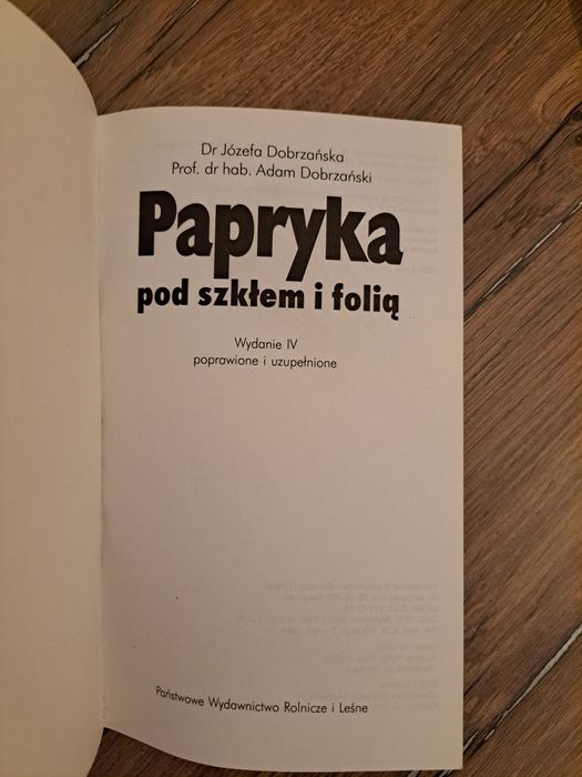 Papryka pod szkłem i folią. Józefa Dobrzańska