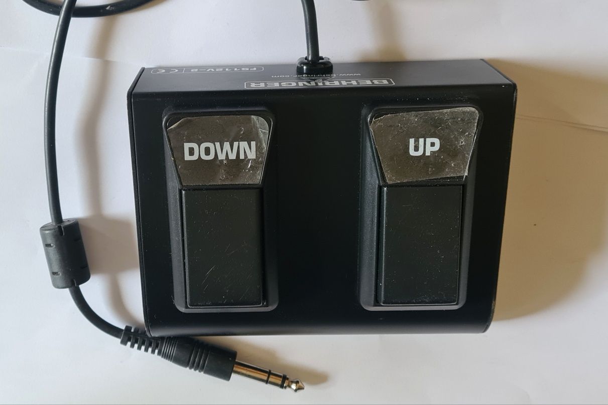 Behringer FS112 Footswitch przełącznik nożny