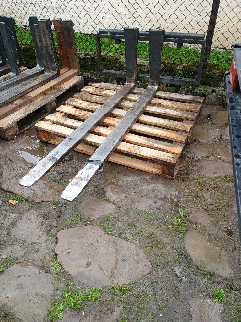 Widły 160 cm z karetką