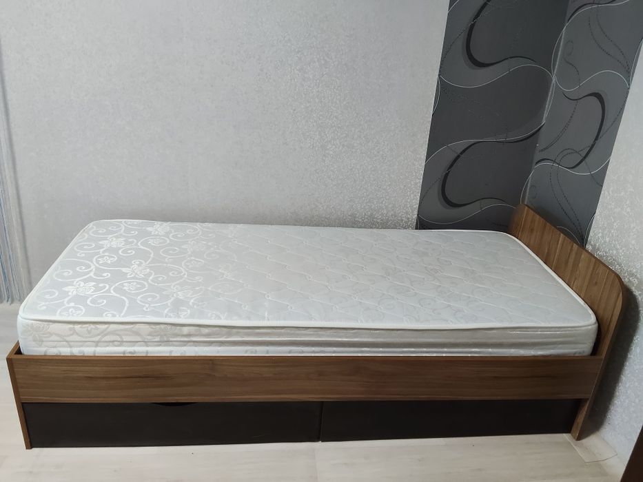 Односпальне ліжко