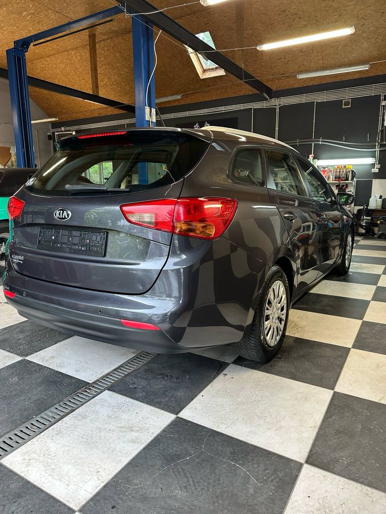 Kia Ceed benzyna/ zamiana na tanie auto