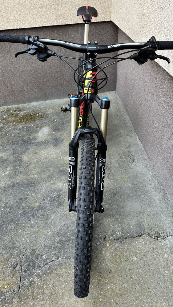 Lapierre Zesty AM 327 Full Enduro 27,5” - rama M