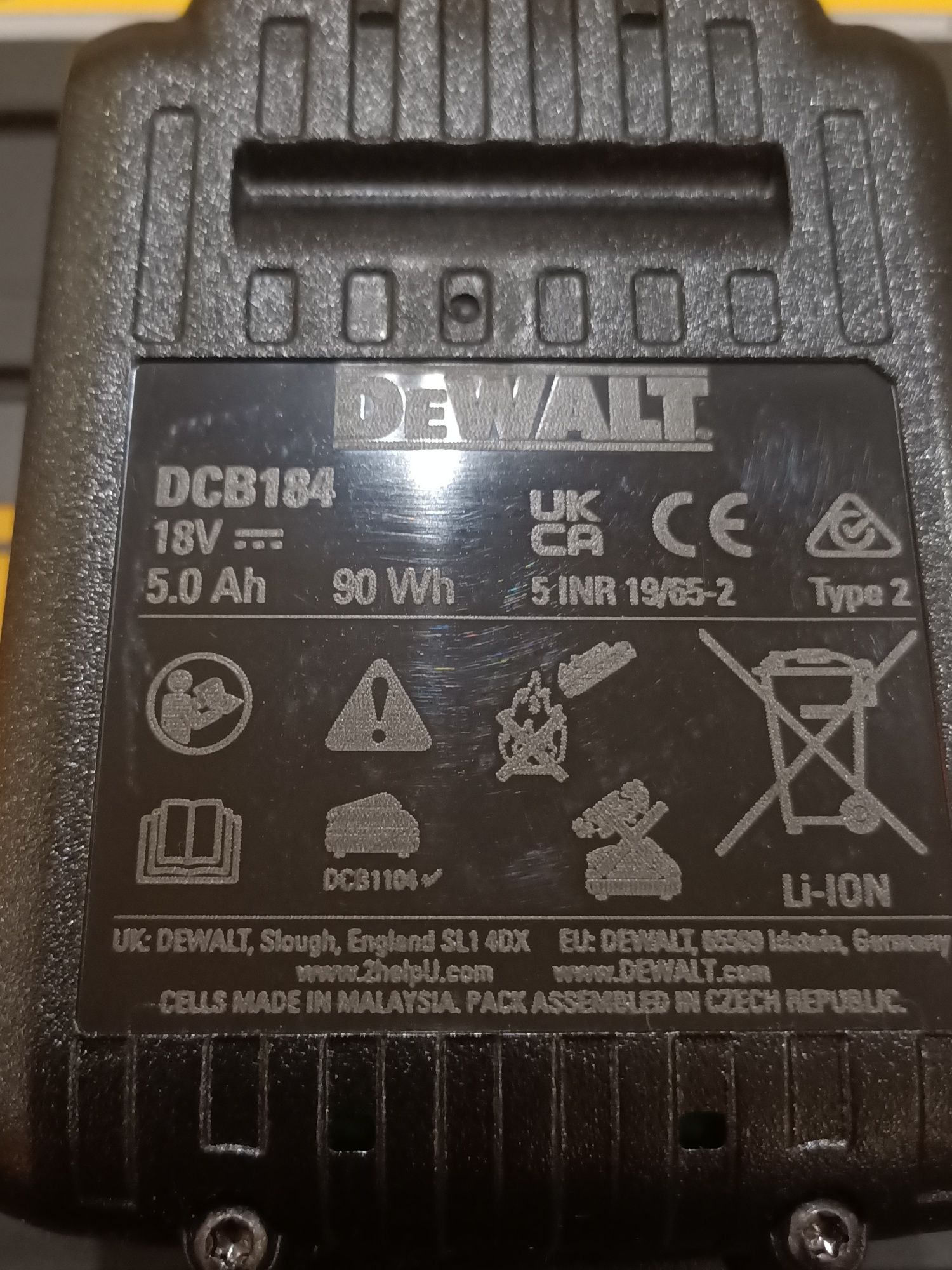 Bateria nowa 24r oryginalna DeWalt dcb184 18v5ah