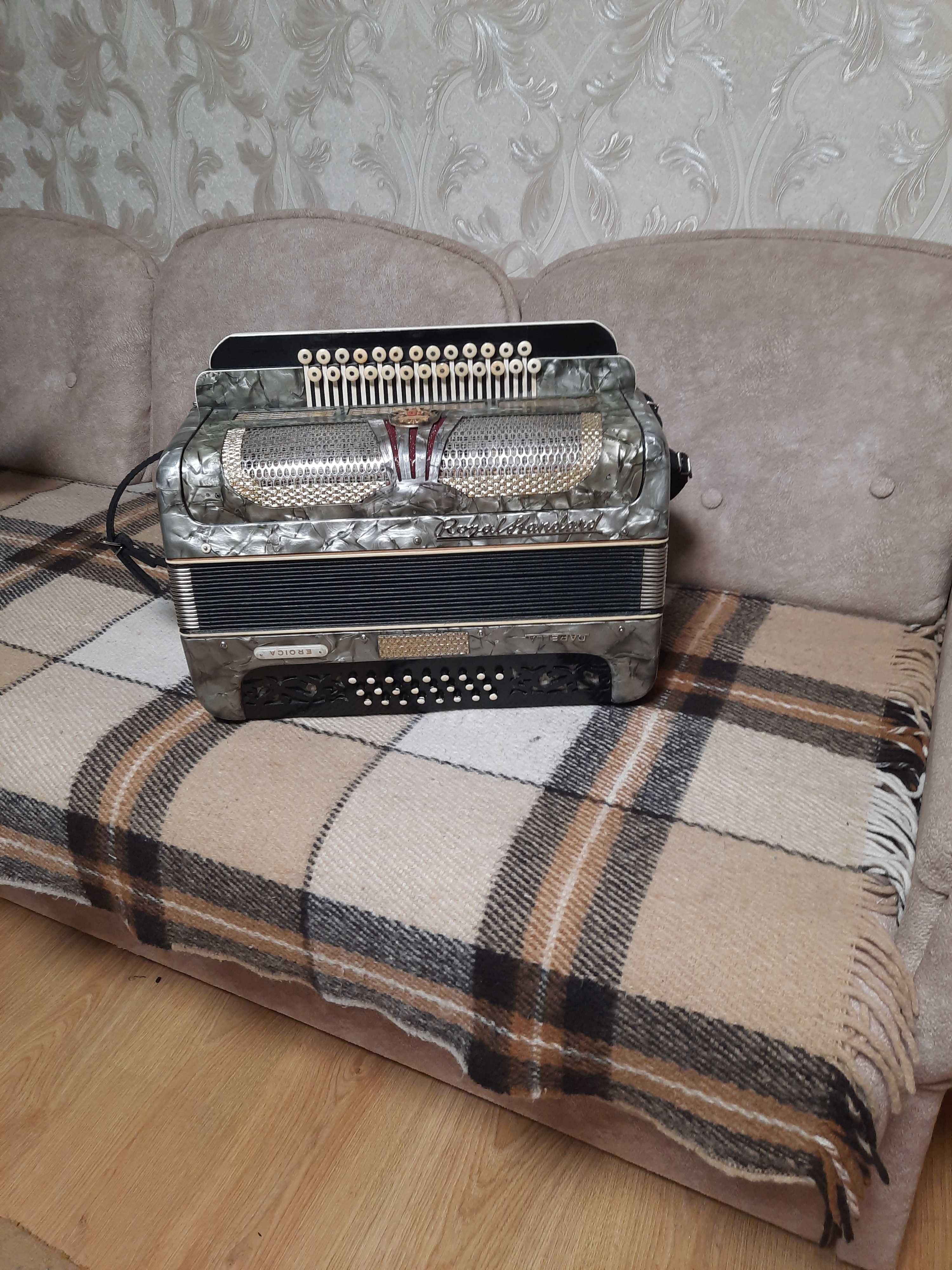 Гармонь Гармошка ручной работы. Мастеровая.
