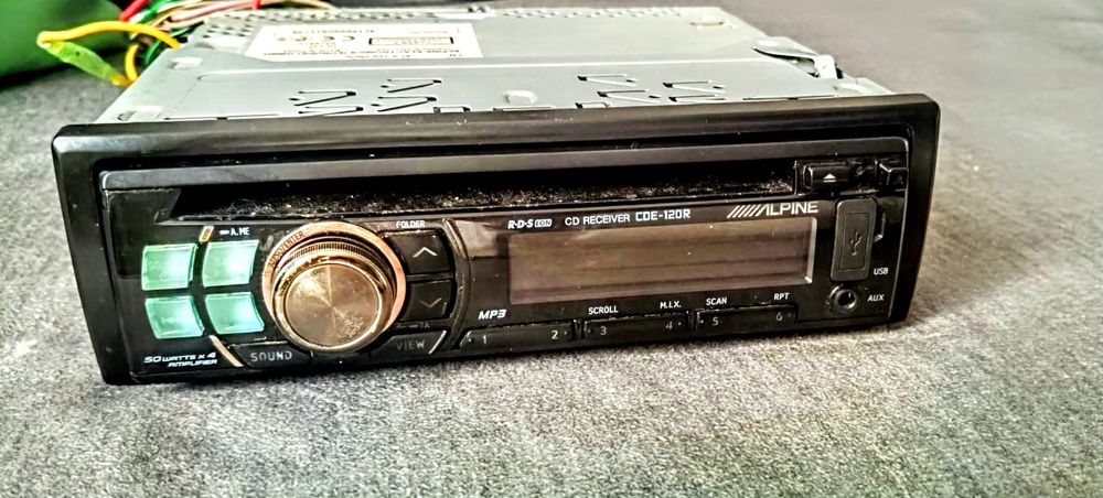 Radio Alpine CDE-120R - stan bardzo dobry