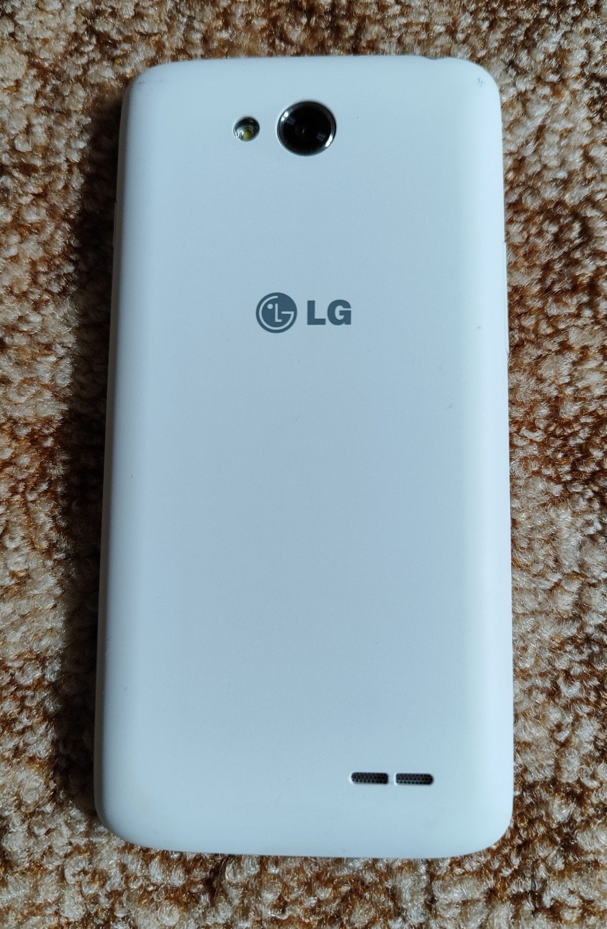 Smartfon LG L90 (D405N)