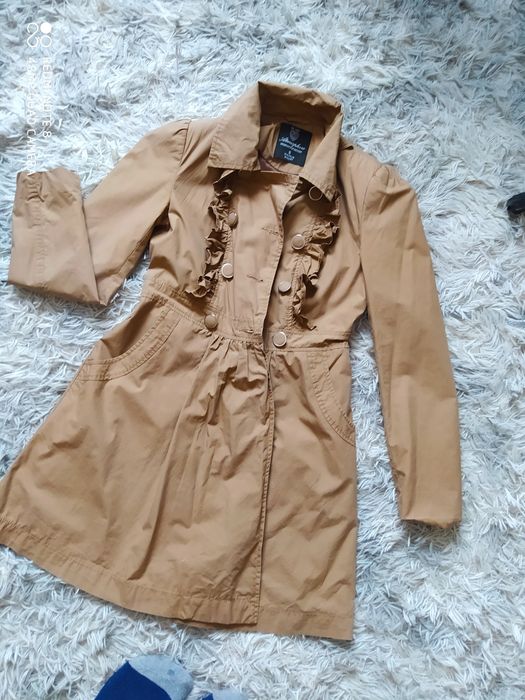 Осінній /Весняний тренч ,плащ