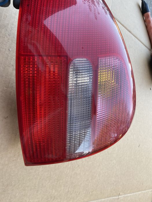 Audi a6c5 a6 c5 sedan lampa tyl lewa