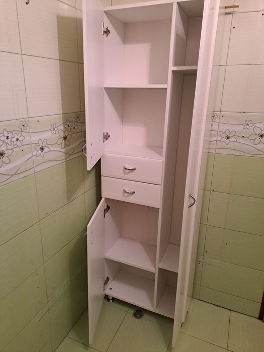 Sprzedam szafkę łazienkową