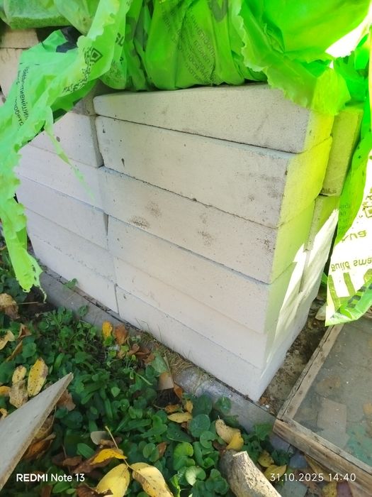 Продам газобетон 15/20/60 хорошего качества плотный новый ,остаток
