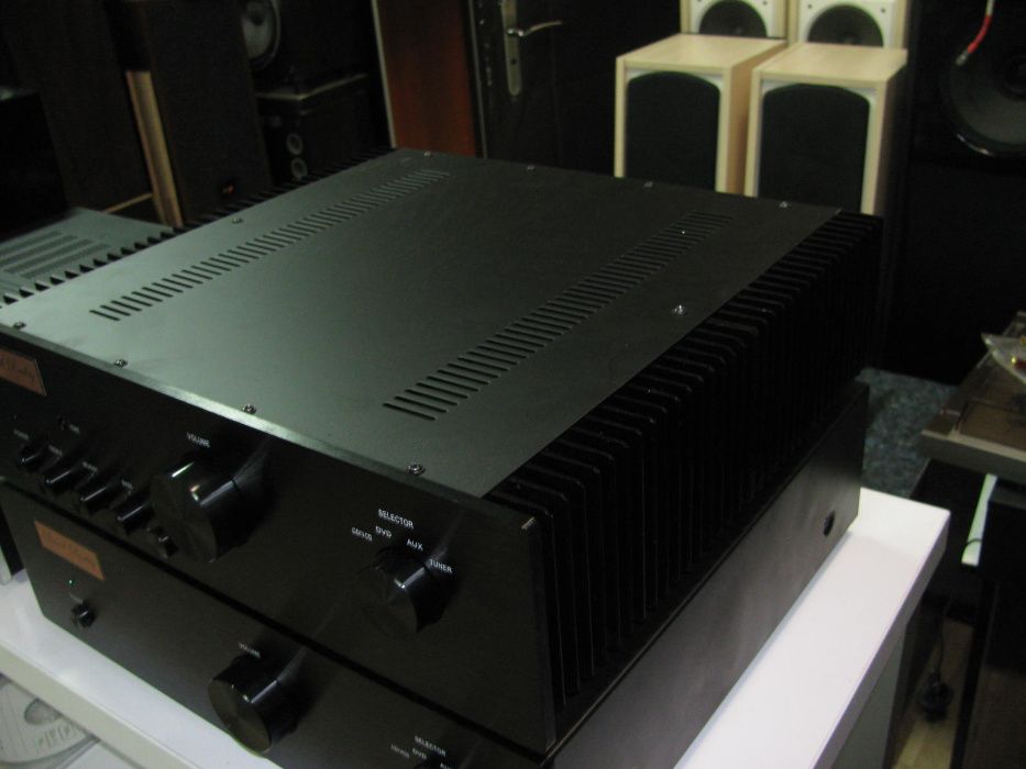 Hi-End усилитель Sound-Reality серия "Pro" для Bi-Amp 3 полосн усилен