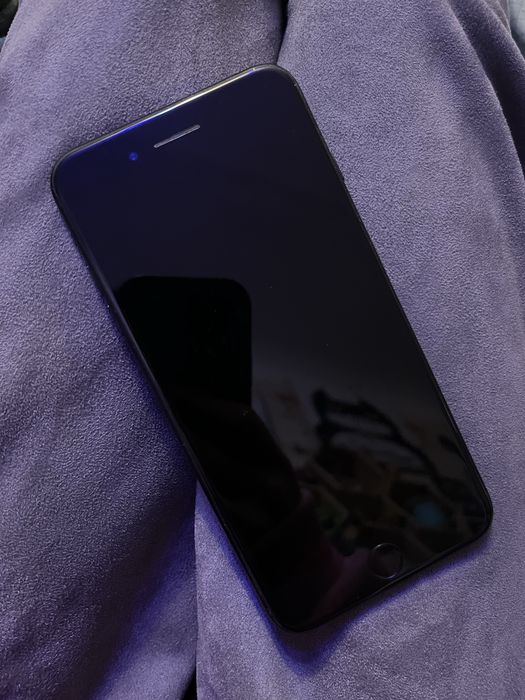 Iphone 7 Plus 128GB Black в нормальном рабочем состоянии