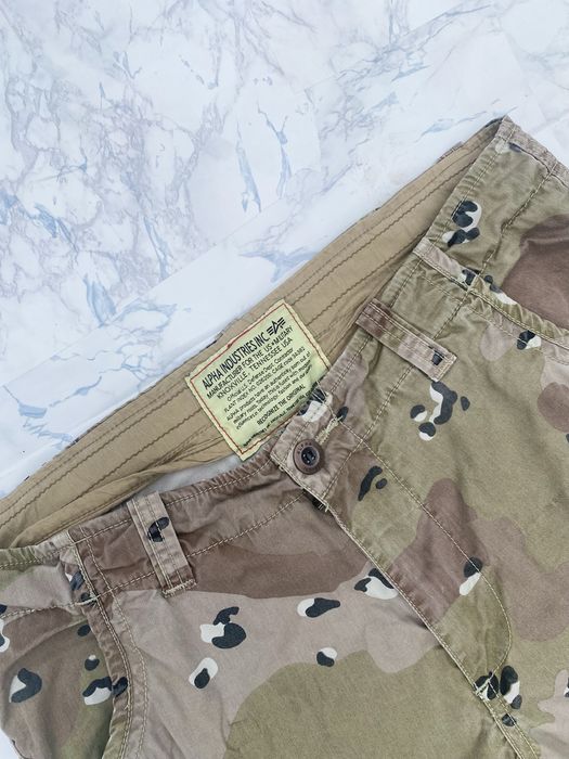 Alpha Industries карго шорти 10/10 33розмір