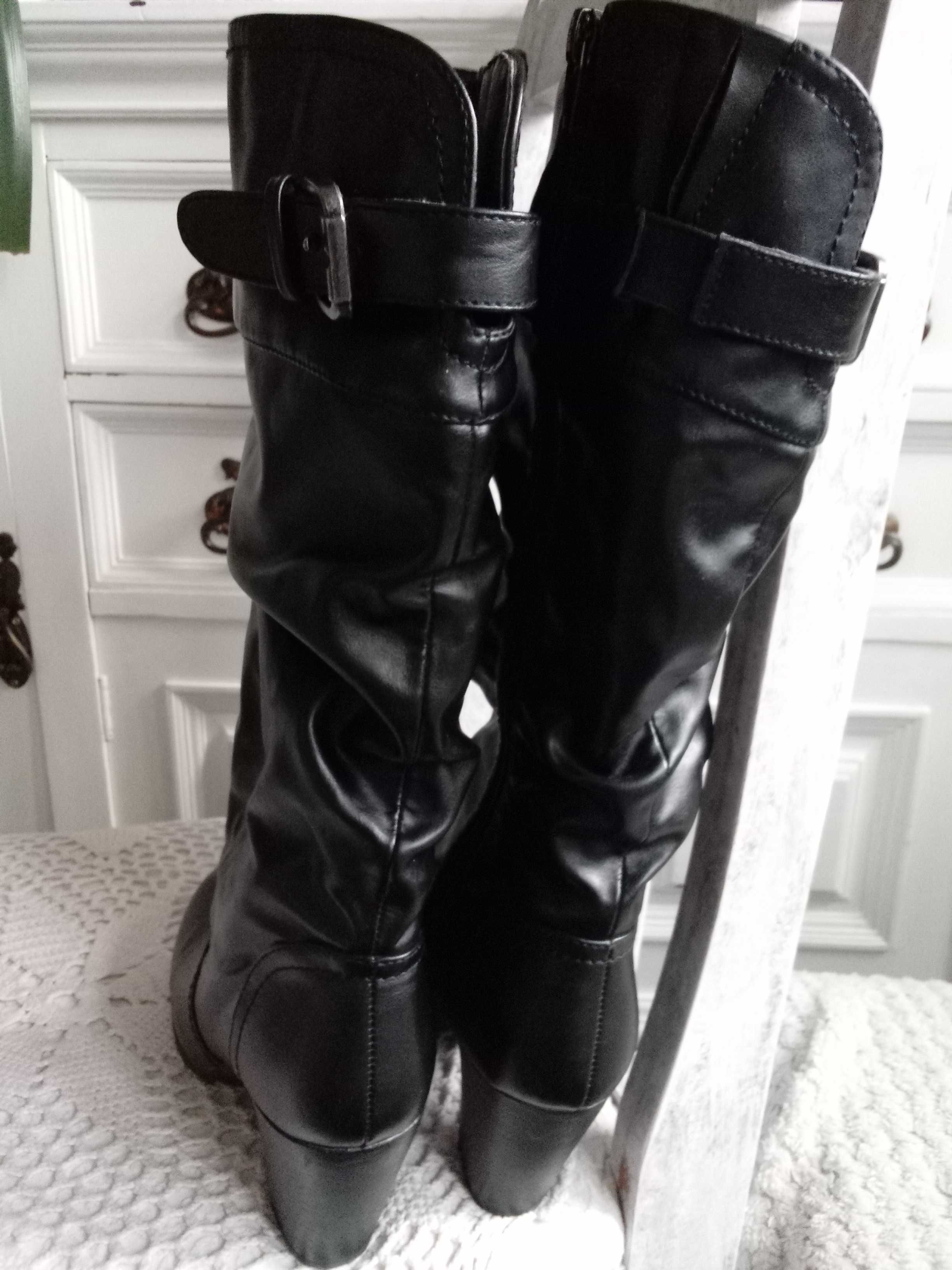 Buty PAVERS zimowe kozaki damskie ocieplane 37 czarne