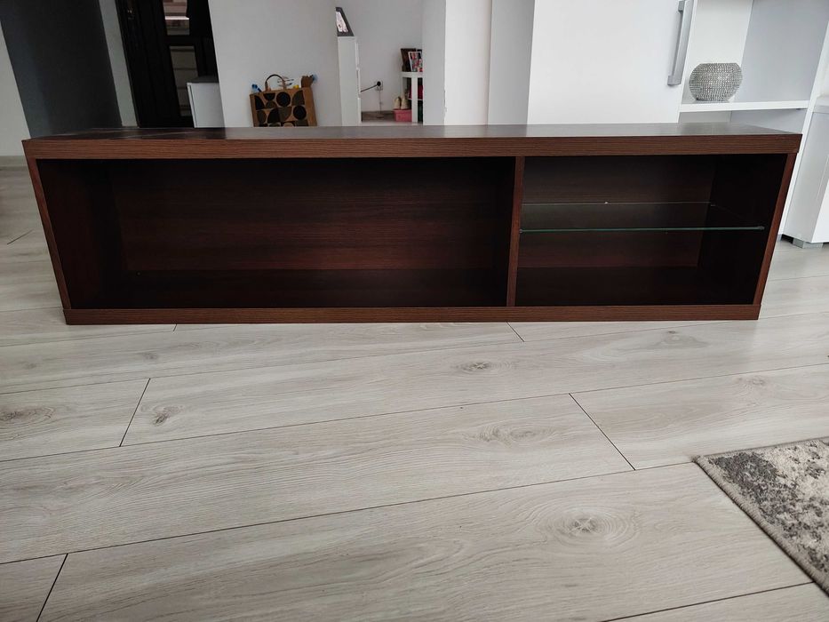 Szafka pod telewizor