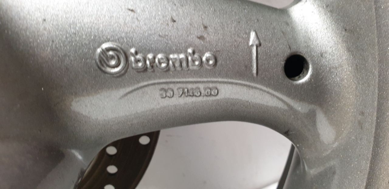 Колесо задние Ducati Monster,  R17. Brembo.