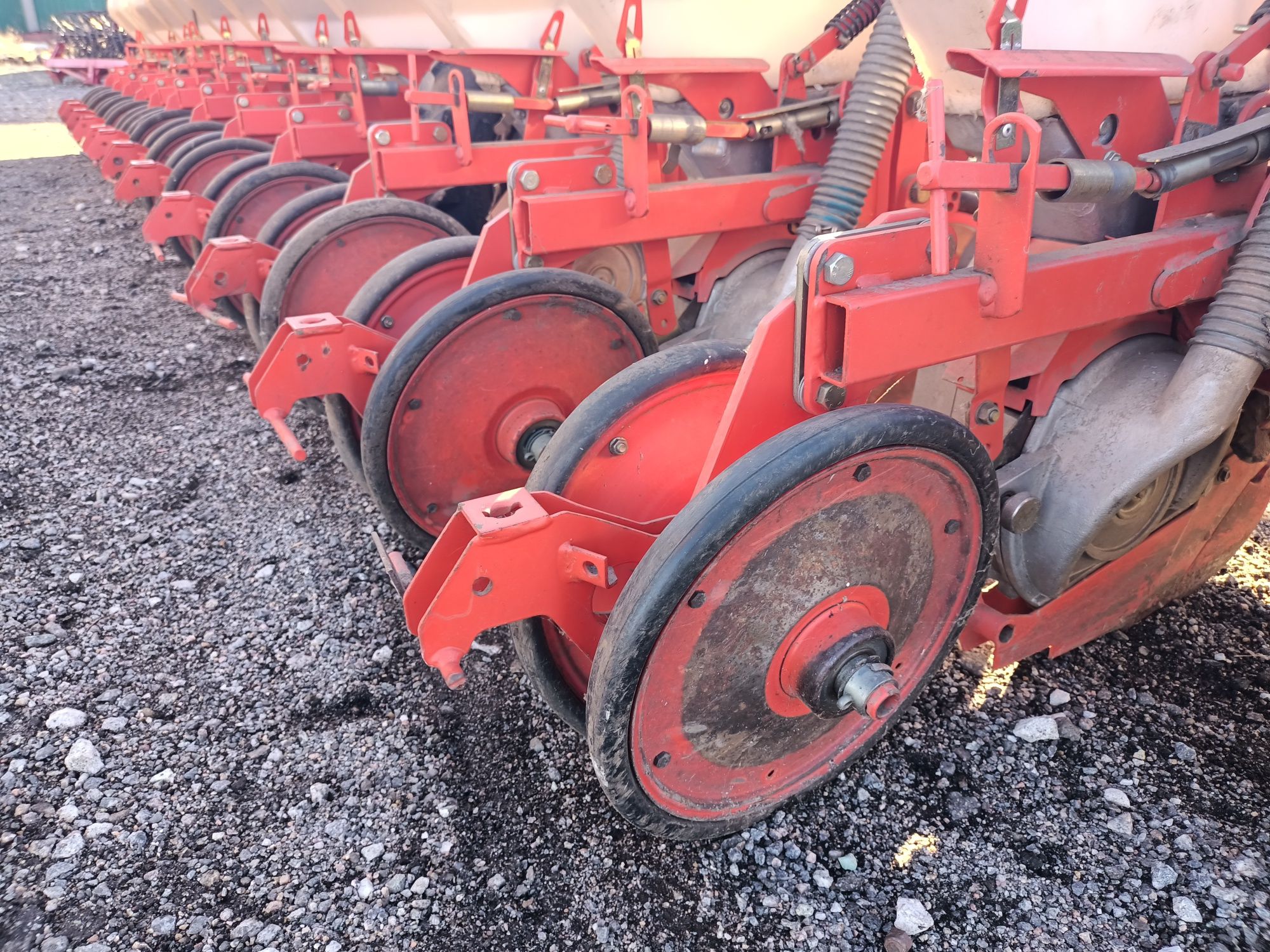 Продажа обмін. Сівалка kuhn planter 8/12 кун плантер квернеленд монопі