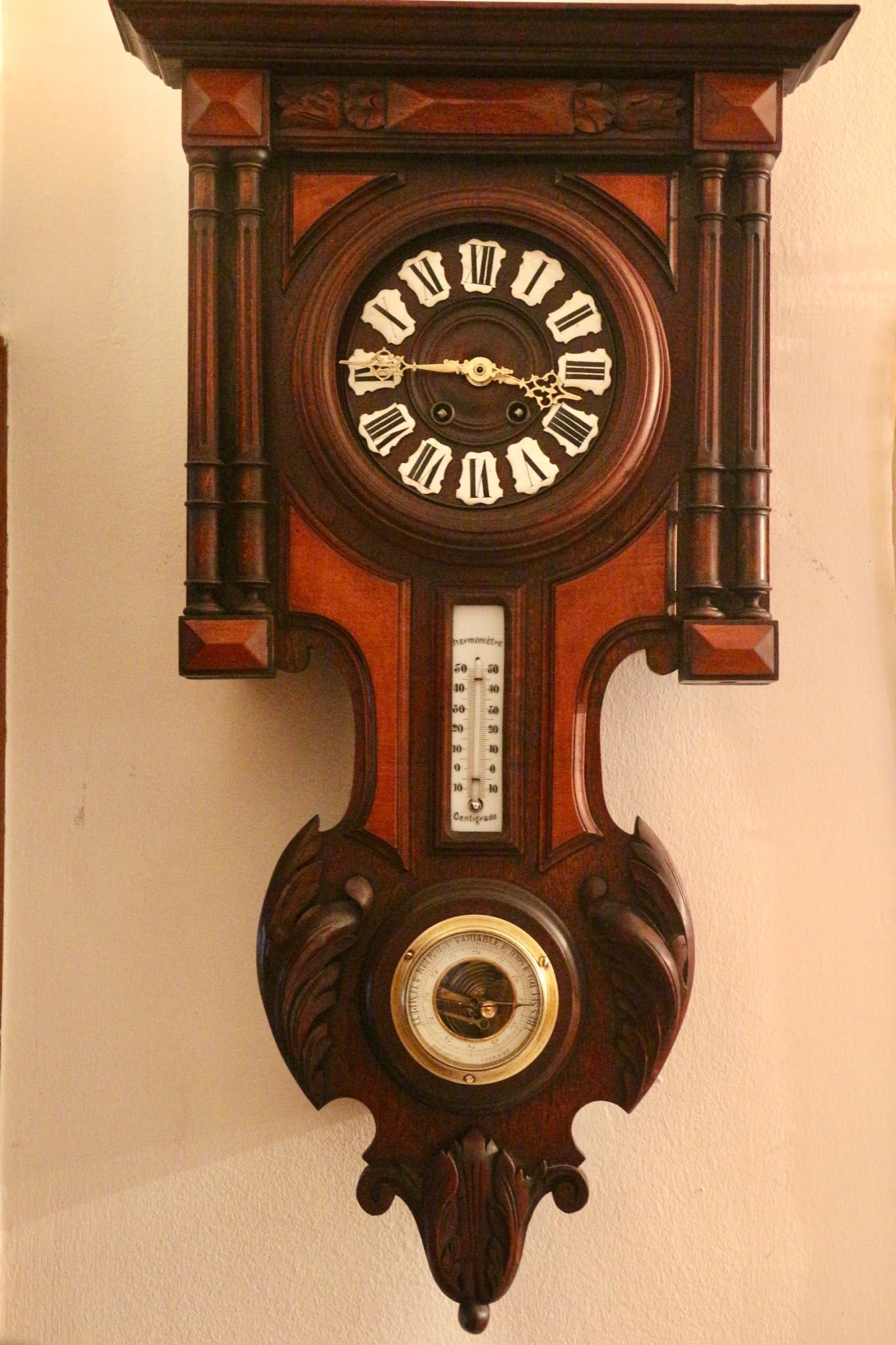 Reparação restauro relógios antigos de pêndulo