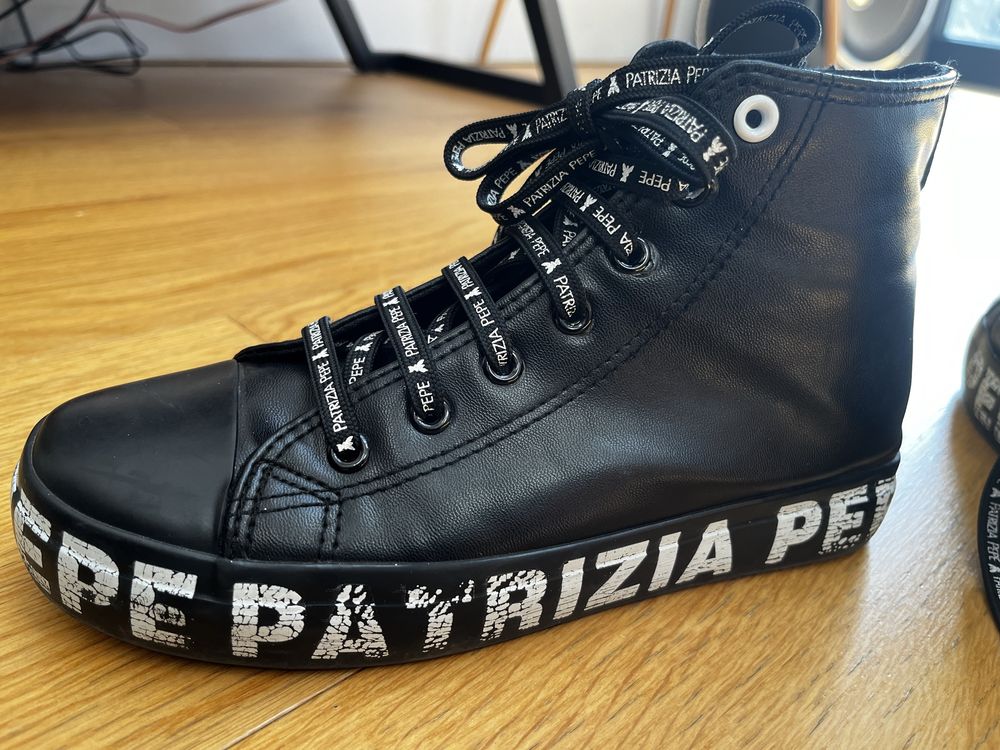 Trampki Patrizia Pepe rozm. 38 czarne