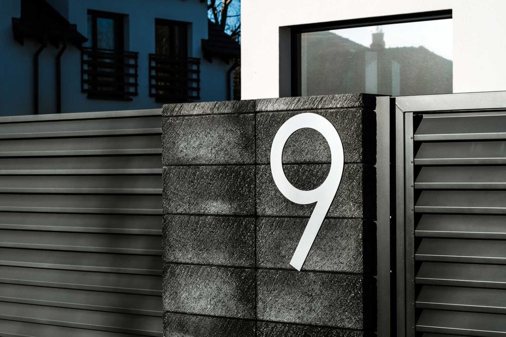 Ogrodzenie frontowe żaluzjowe, Żaluzja pozioma, Przęsła żaluzjowe -