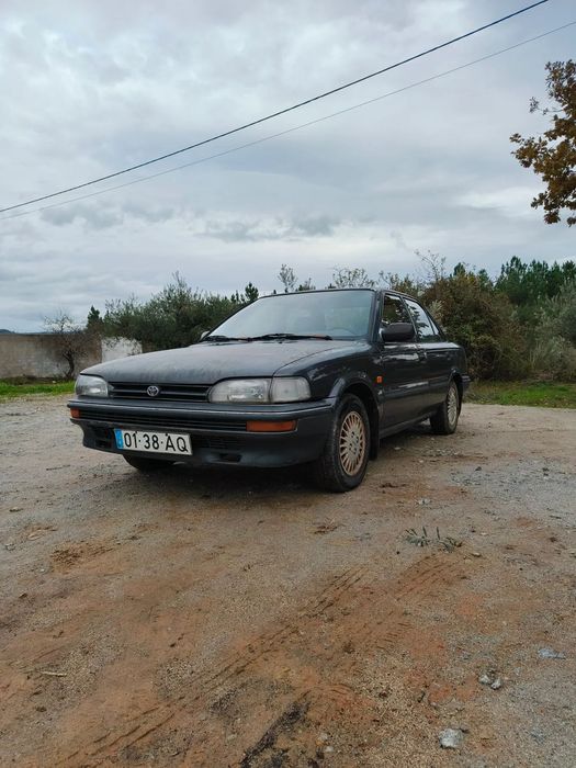 Toyota Corolla Sedan 1.3 XL 12V