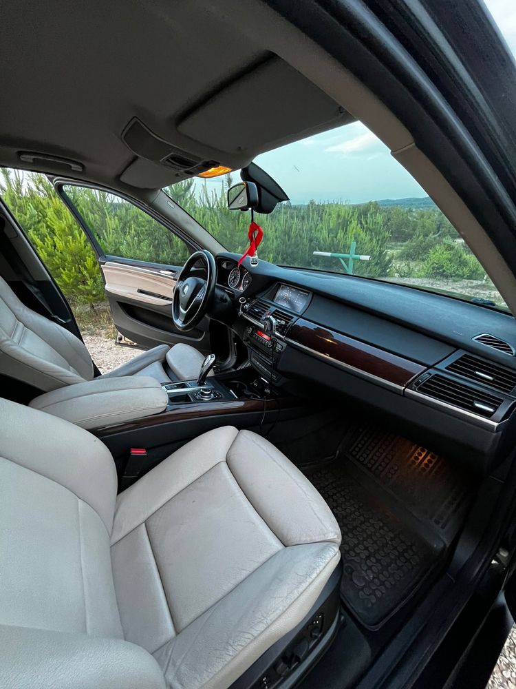 BMW X5 E70 X-Drive