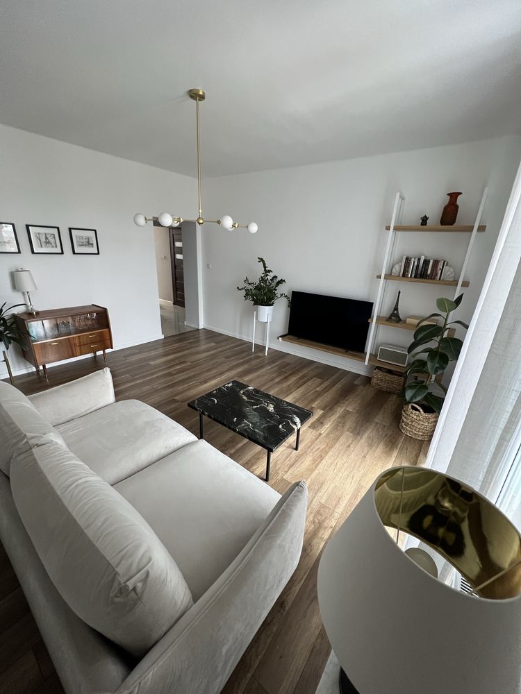 Sofa kanapa Westwing 3 osobowa beżowa welur welurowa Christian Lacroix