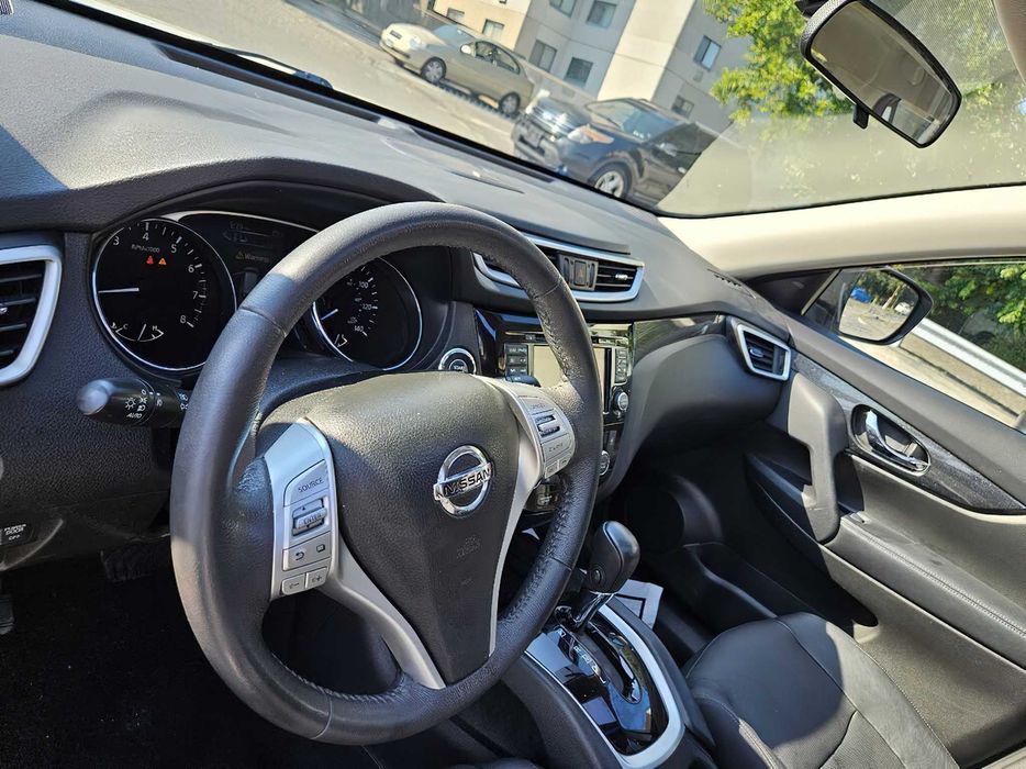 2015 Nissan Rogue SV