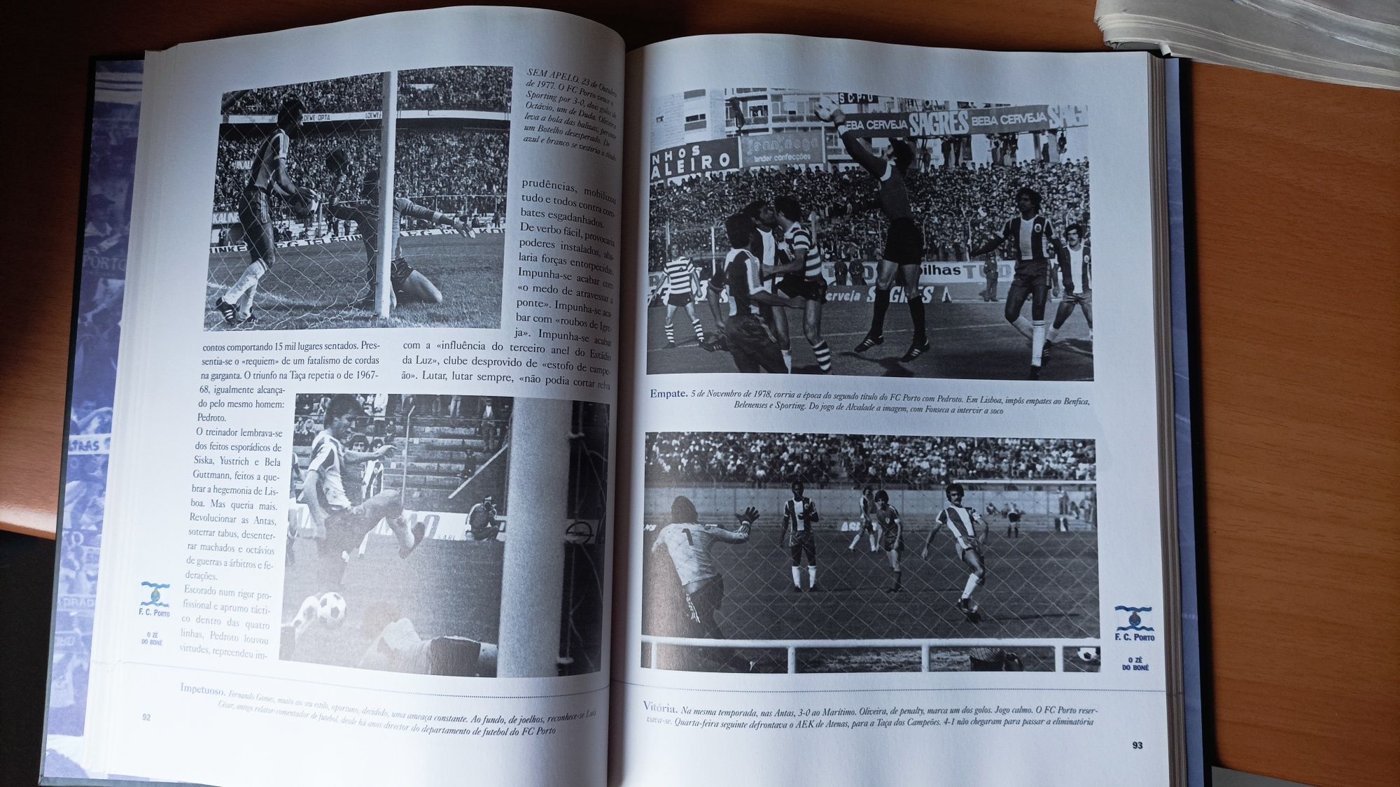 Livro de Ouro FC Porto inclui posters