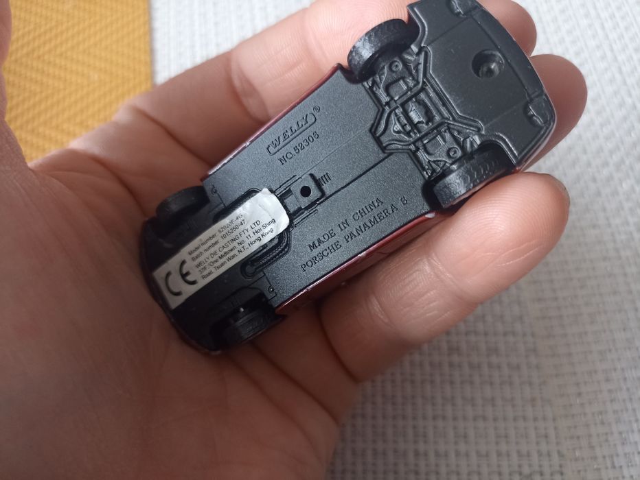 Samochodzik Porsche Panamera