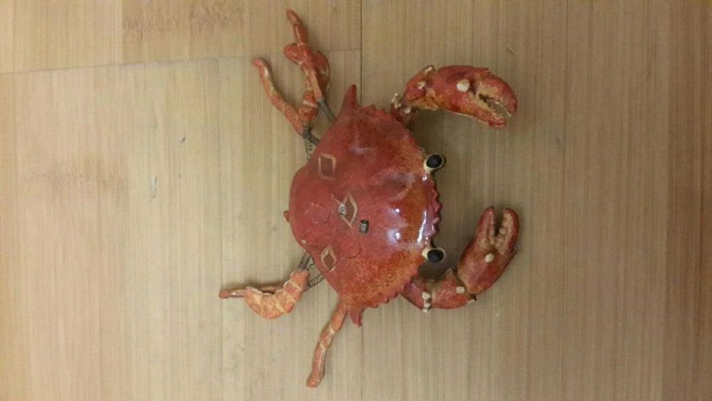 Пластикові фігурки та статуетки