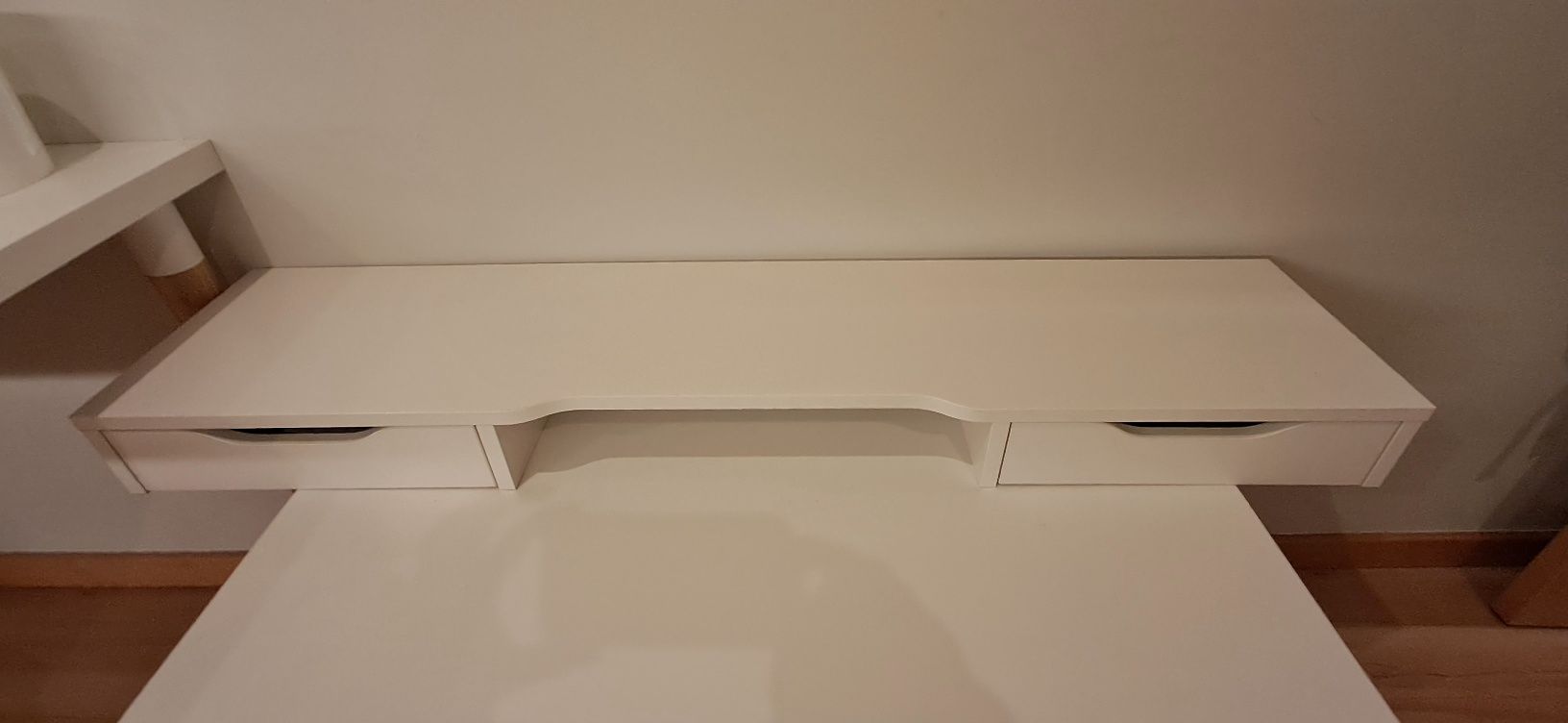 Base de monitor ikea