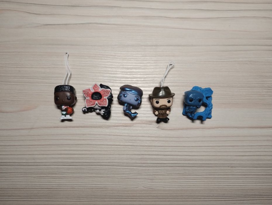 Фігурки Kinder Joy Stranger Things