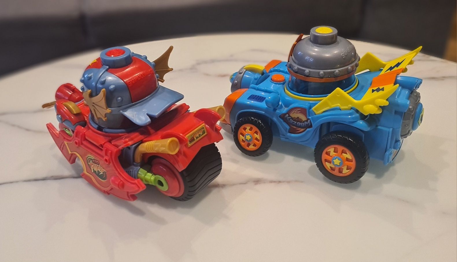 Super Zings - Speed Fury + Kid Kazoom
