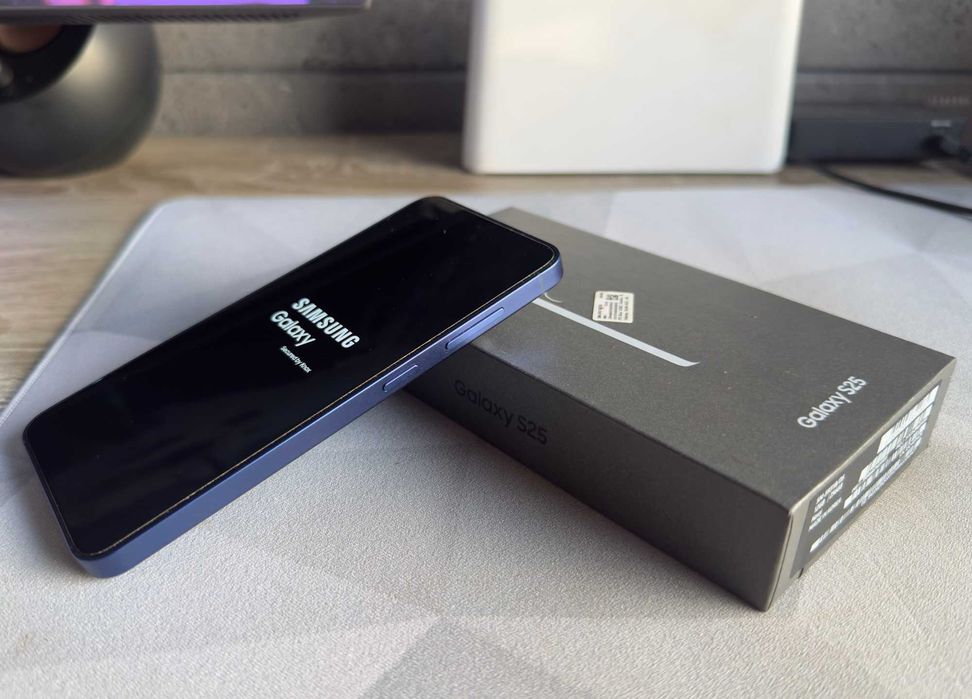SAMSUNG Galaxy S25 5G 12/256GB 6.2" 120Hz Granatowy