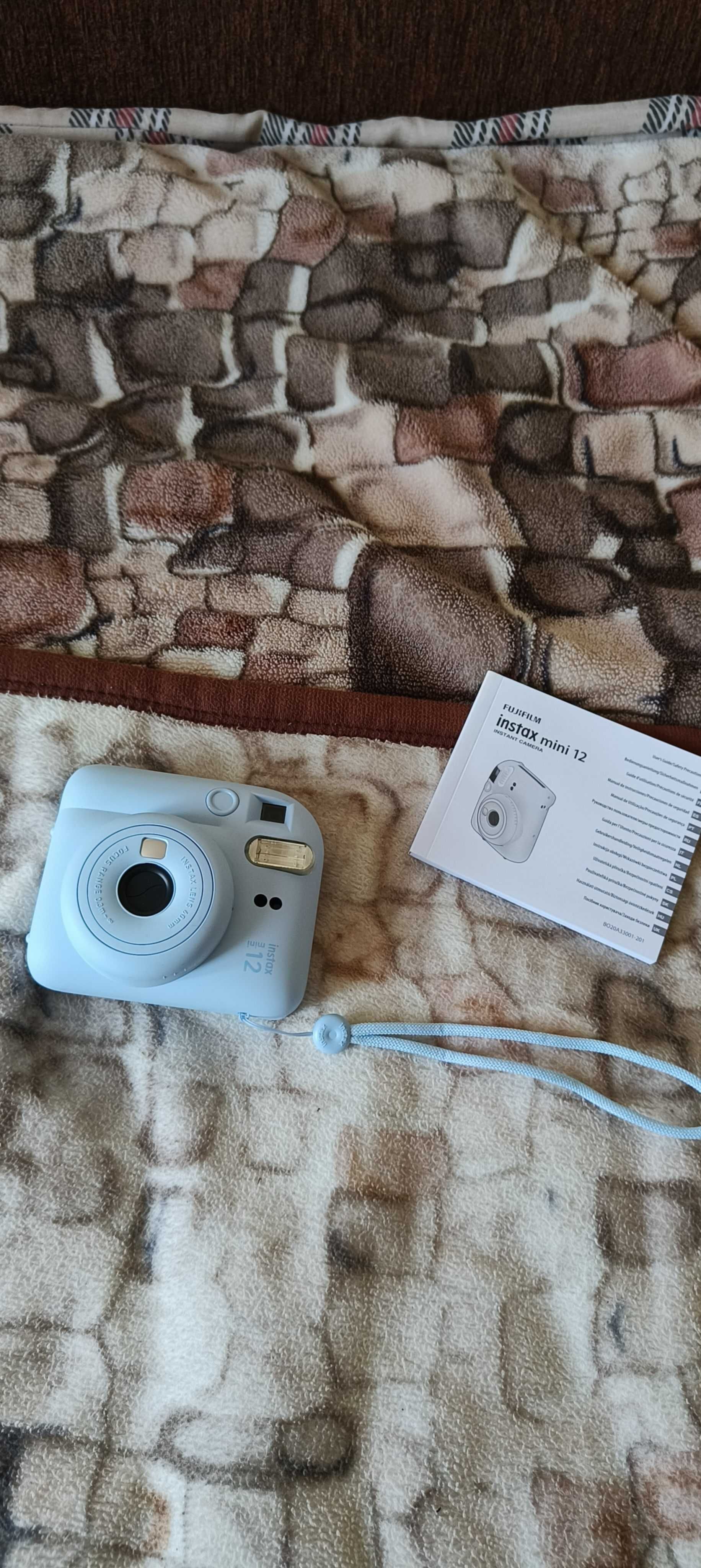 Instax mini 12 błękitny