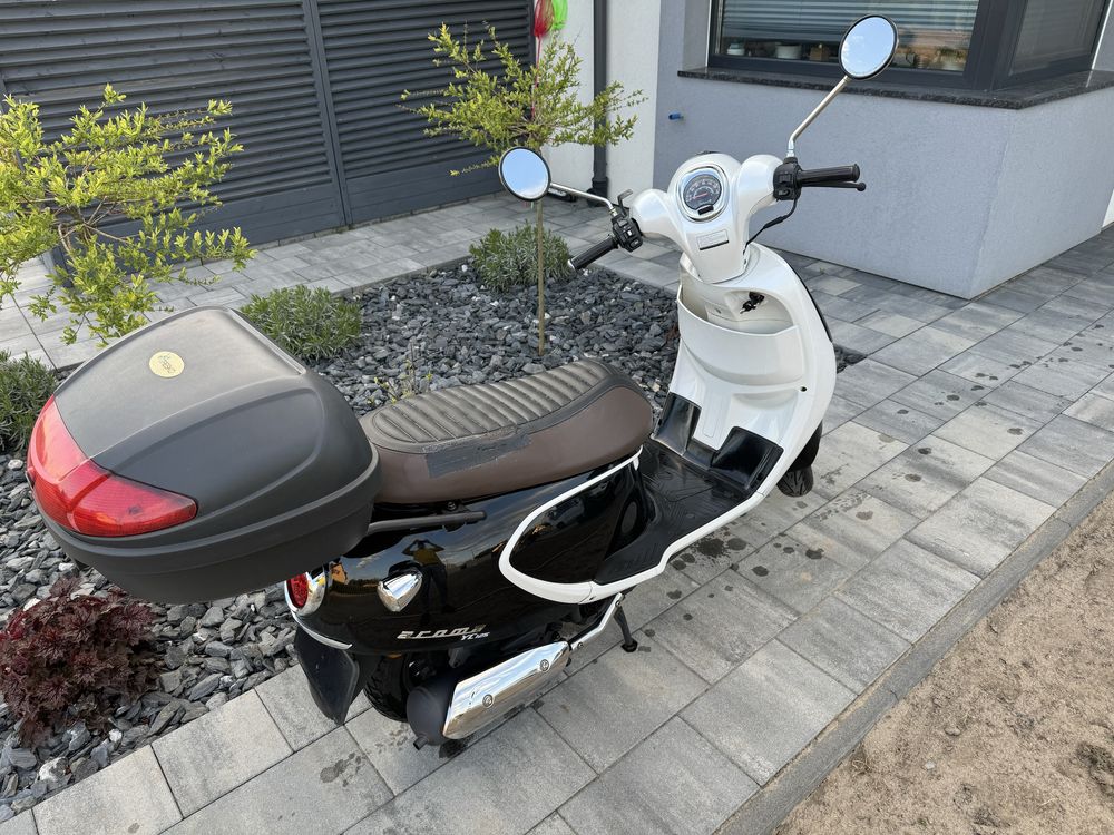 Daelim  YC125i Aroma Retro Vespa Tylko 4600KM na prawo jazdy kat.B