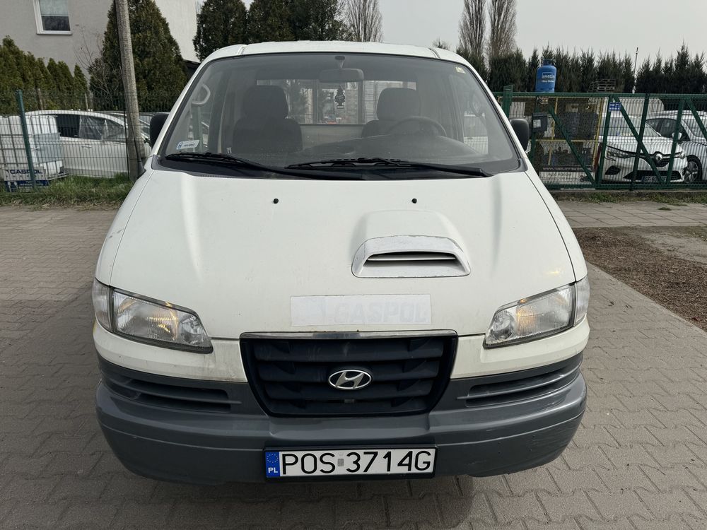 Hyundai H1 Skrzyniowy 2.5td