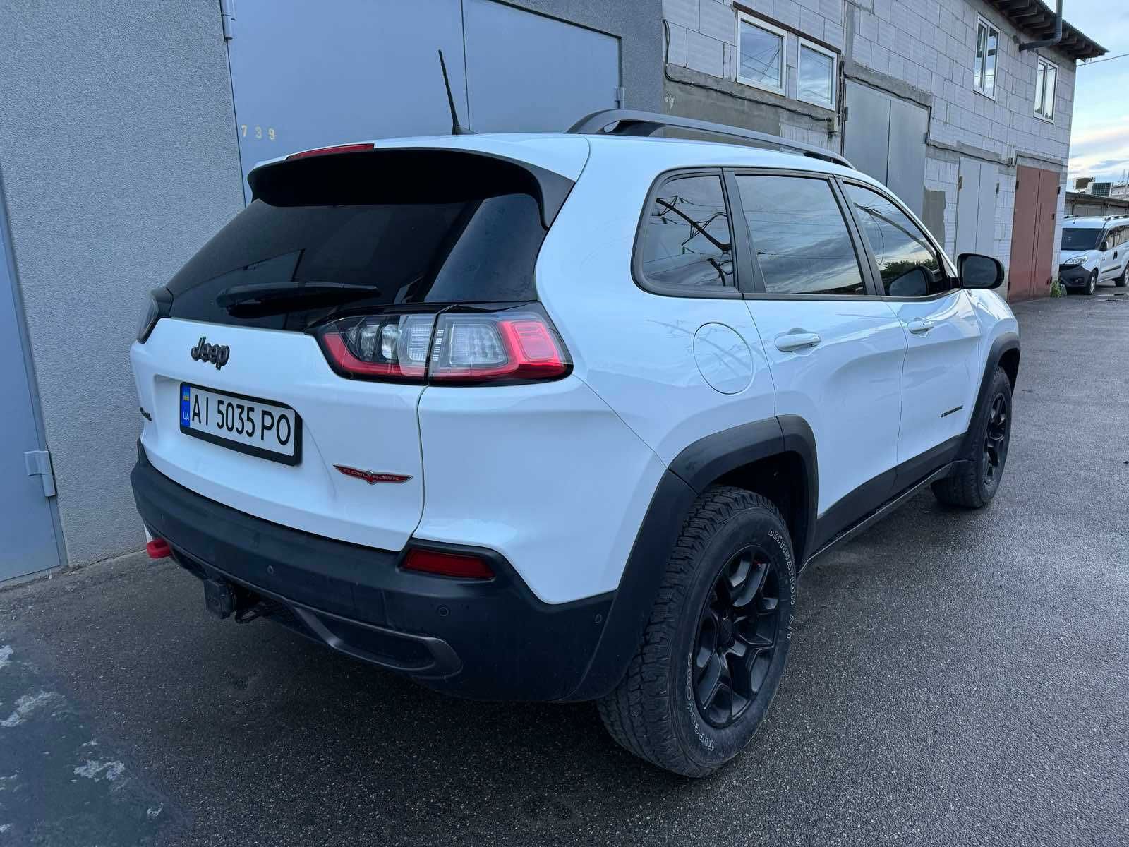 Jeep Cherokee 2018 Trailhawk max комплектація