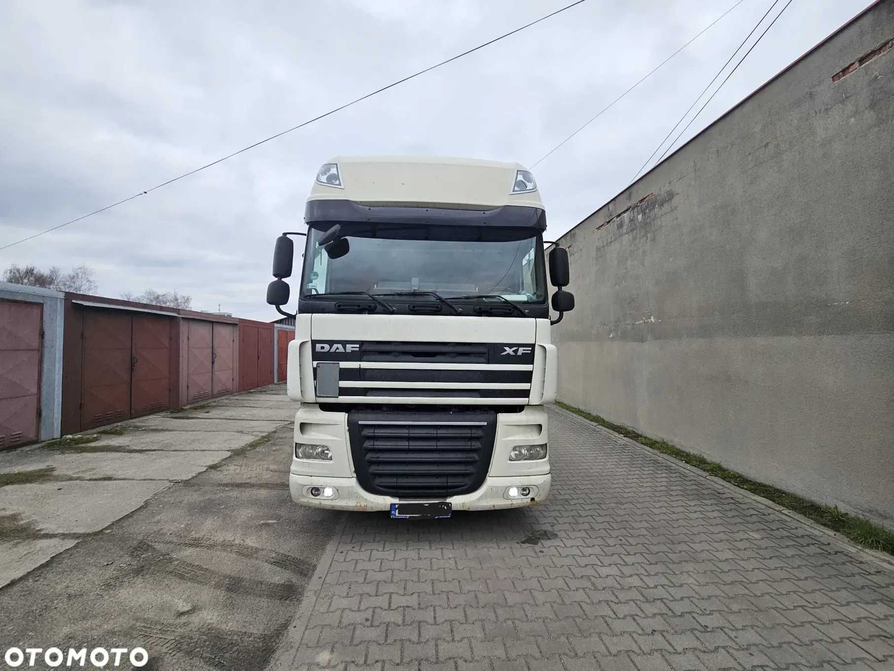 Daf XF 105 low deck/mega zadbany prosto z trasy