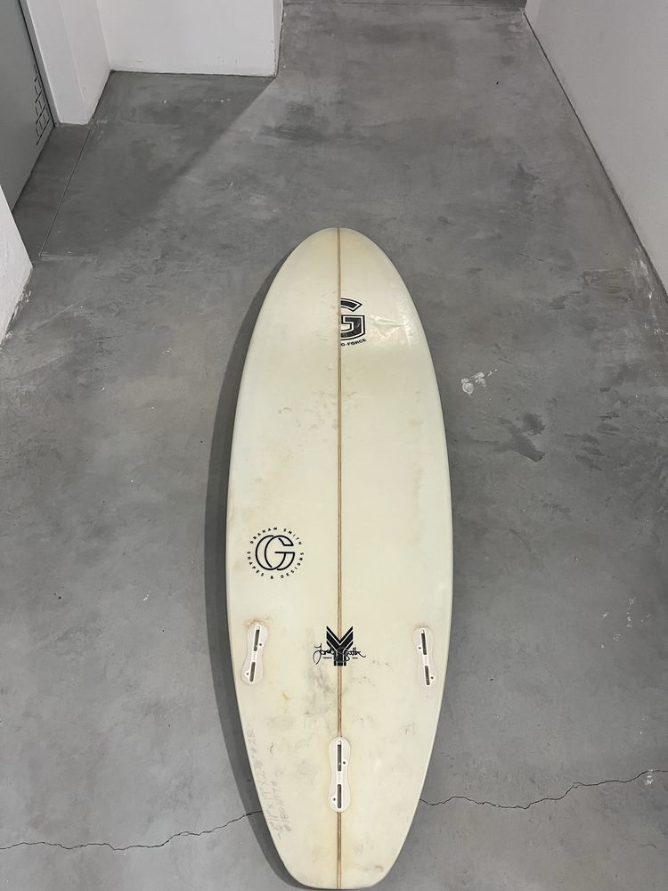 Prancha de surf - G-Force 44 5’11 28L